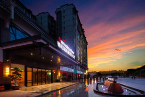 Гостиница Swisstouches Guangzhou Hotel Residences  Гуанчжоу